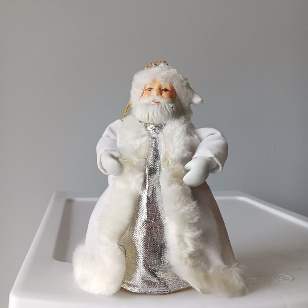 Santa Clause Ornament White Faux Fur Robe Silver Christmas Tree 5.5" Tall